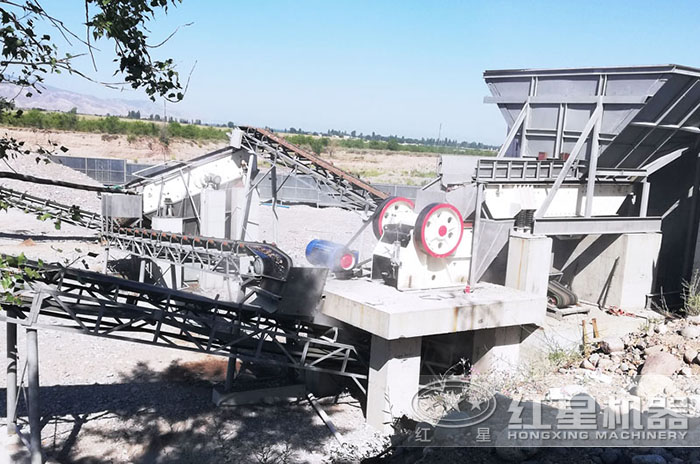 红星吉尔吉斯坦用户风化砂制沙生产线现场